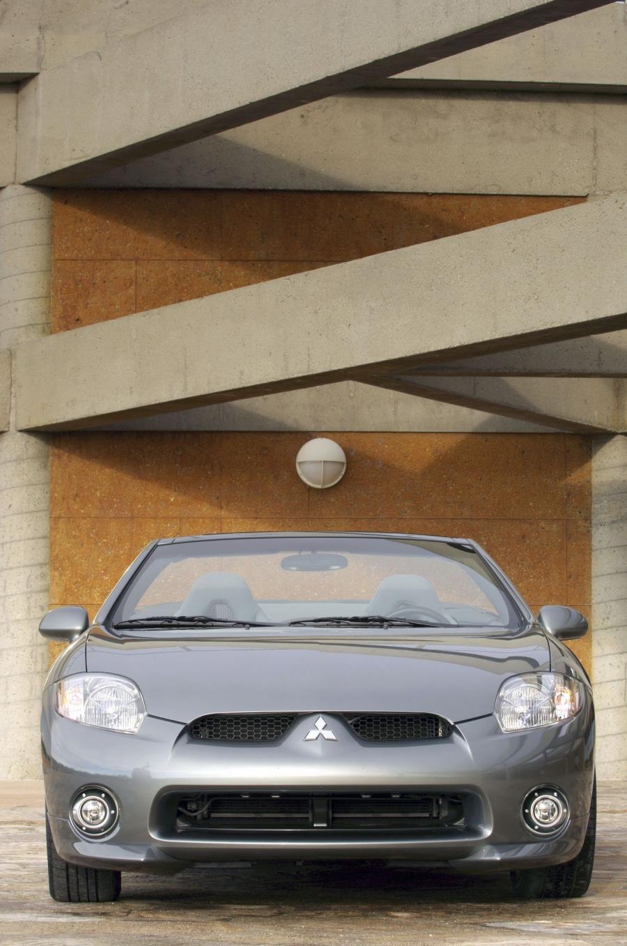  Mitsubishi Eclipse 2009 года  (фото 130 из 205)